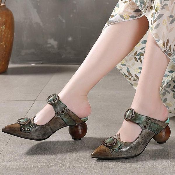 slippers johnature women summer shoes 2021 genuine leather outside slides retro metal decoration handmade ladies, Black
slippers johnature women summer shoes 2021 genuine leather outside slides retro metal decoration handmade ladies, Black