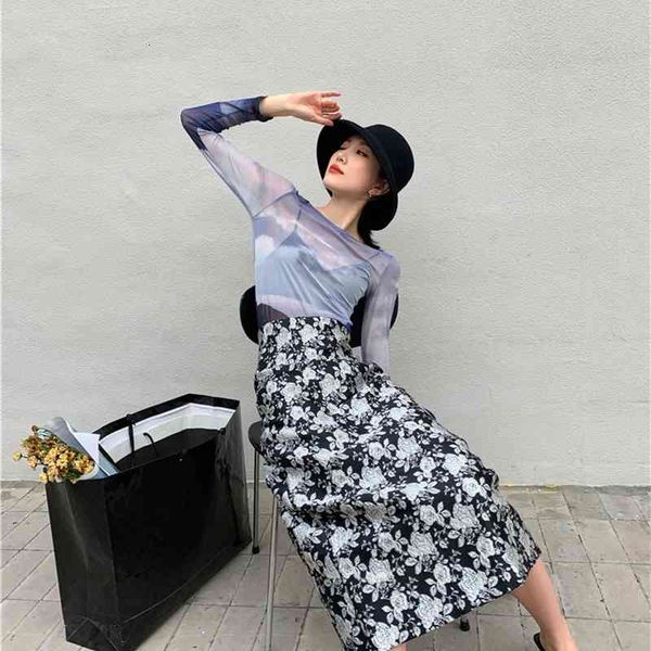 casual dresses jacquard bodycon long skirt women high waist rose floral print black ladies midi korean fashion clothing yl18, Black;gray
casual dresses jacquard bodycon long skirt women high waist rose floral print black ladies midi korean fashion clothing yl18, Black;gray