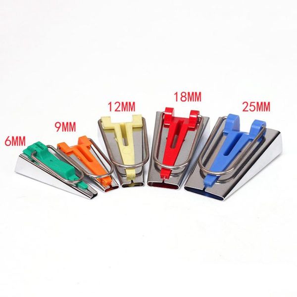6/9/12/18/25mm 5pcs/set crimper puller diy patchwork sewing craft tool edging edge curler, Black
6/9/12/18/25mm 5pcs/set crimper puller diy patchwork sewing craft tool edging edge curler, Black