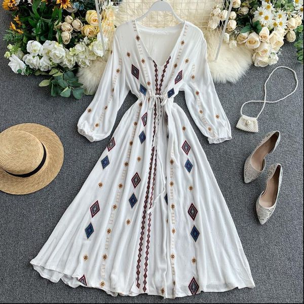 spring 2021 v neck long sleeve vestidos elegant high waist embroidered dress bohemian high waist white black midi dress female, Black;gray
spring 2021 v neck long sleeve vestidos elegant high waist embroidered dress bohemian high waist white black midi dress female, Black;gray