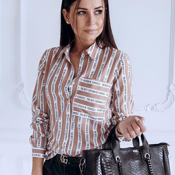 2021 fashion turn-down collar long sleeve women blouse shirt streetwear elegant letter stripe print blouses woman casual, White
2021 fashion turn-down collar long sleeve women blouse shirt streetwear elegant letter stripe print blouses woman casual, White
