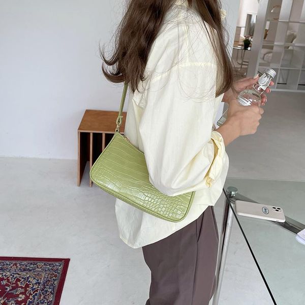 evening bags crocodile pattern baguette handbag for women pearl chain ladies small shoulder bag fashion design pu leather armpit clutch purs
evening bags crocodile pattern baguette handbag for women pearl chain ladies small shoulder bag fashion design pu leather armpit clutch purs
