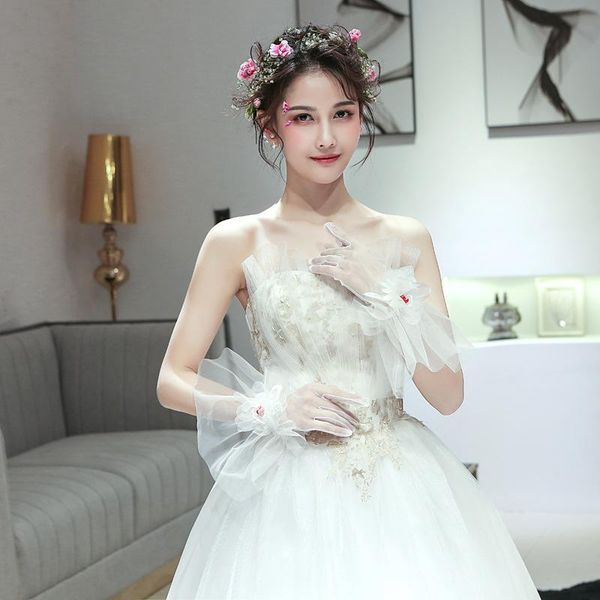 five fingers gloves evening spring, summer, autumn and winter red lace all refers to short, Blue;gray
five fingers gloves evening spring, summer, autumn and winter red lace all refers to short, Blue;gray