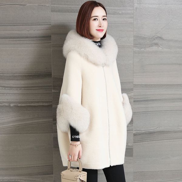 autumn and winter new women imitation fur coat temperament fashion women casual short fur coat european and american warm coat, Tan;black
autumn and winter new women imitation fur coat temperament fashion women casual short fur coat european and american warm coat, Tan;black