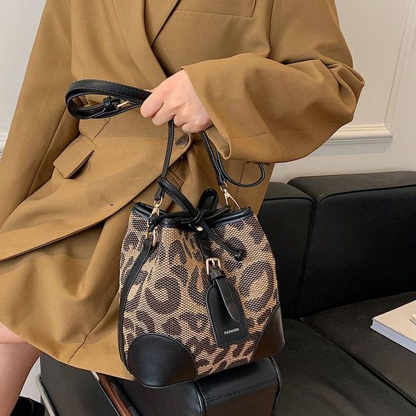 evening bags leopard bucket handbags female fashion all-match drawstring small bag niche mini women shoulder messenger
evening bags leopard bucket handbags female fashion all-match drawstring small bag niche mini women shoulder messenger