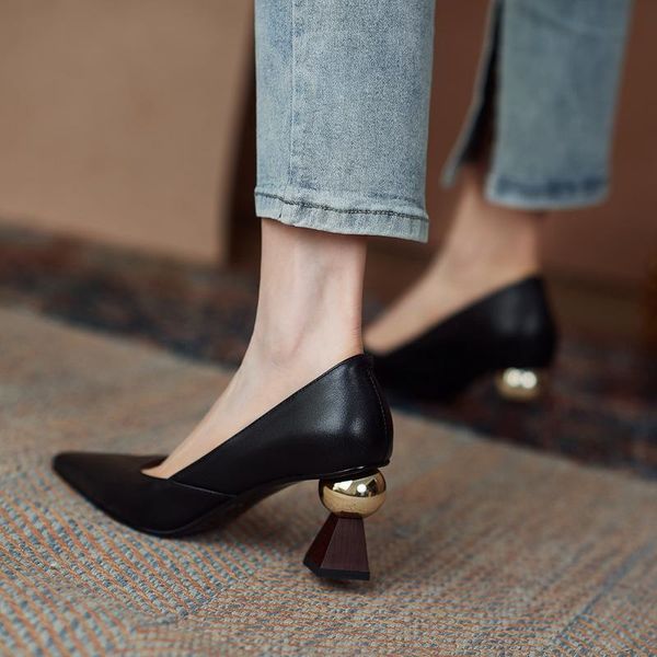 dress shoes hkxn 2021 spring design sense high heels temperament special-shaped with shallow mouth pointed toe leather, Black
dress shoes hkxn 2021 spring design sense high heels temperament special-shaped with shallow mouth pointed toe leather, Black
