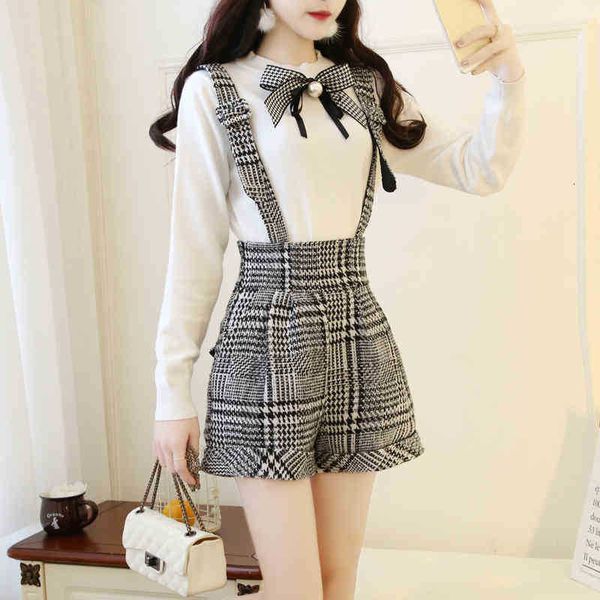 women's two piece pants autumn winter pearls bowknot white knitting sweater + wool plaid shorts suspenders high waist pan nosc
women's two piece pants autumn winter pearls bowknot white knitting sweater + wool plaid shorts suspenders high waist pan nosc