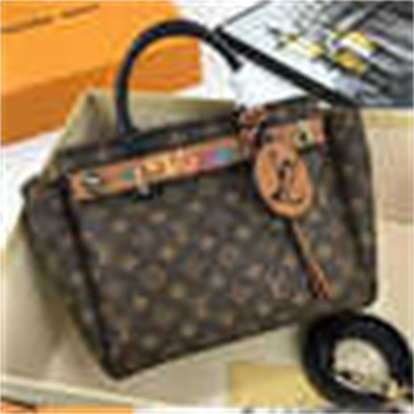 body brand designer luxury m477556 new large-capacity women's handbag 2020 spring handbags iconic handles shoulder bags totes bag cross
body brand designer luxury m477556 new large-capacity women's handbag 2020 spring handbags iconic handles shoulder bags totes bag cross