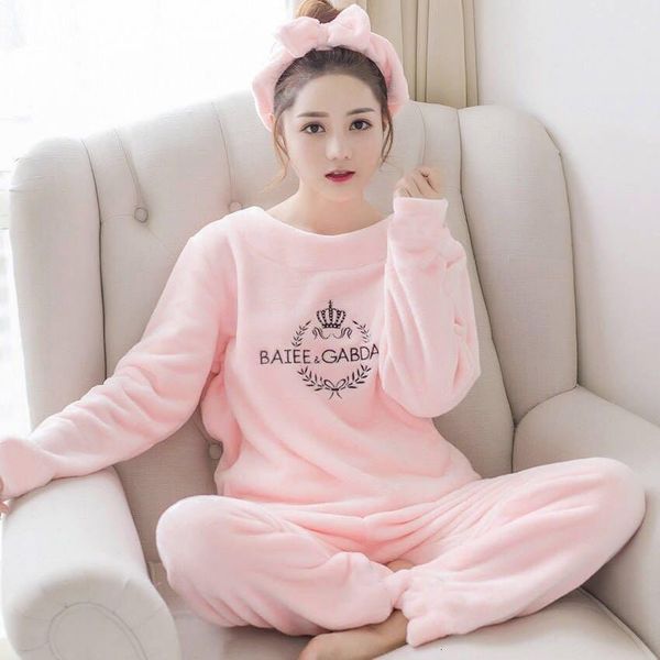 2020 womens pajamas set winter thick warm flannel pajama sets cartoon pyjamas women homewear animal sleepwear female pajama, Black;red
2020 womens pajamas set winter thick warm flannel pajama sets cartoon pyjamas women homewear animal sleepwear female pajama, Black;red
