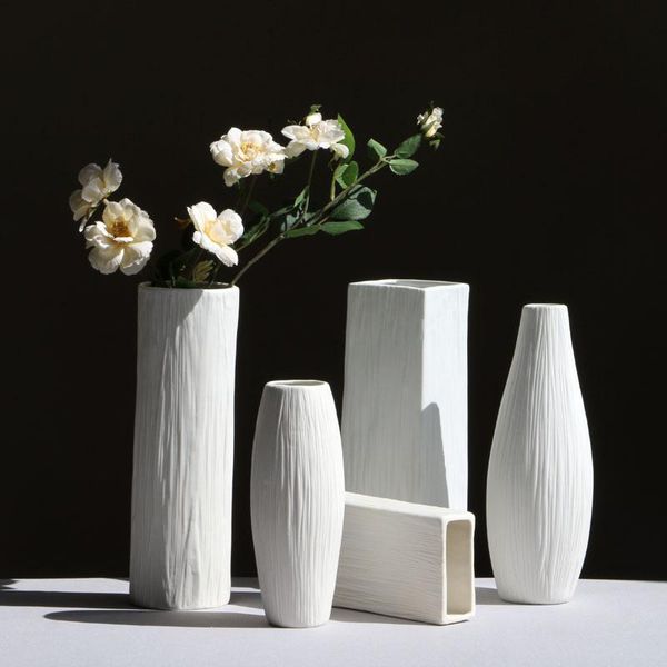 vases donglin modern simple european white fashionable ceramic vase table decoration flower arrangement home accessories
vases donglin modern simple european white fashionable ceramic vase table decoration flower arrangement home accessories