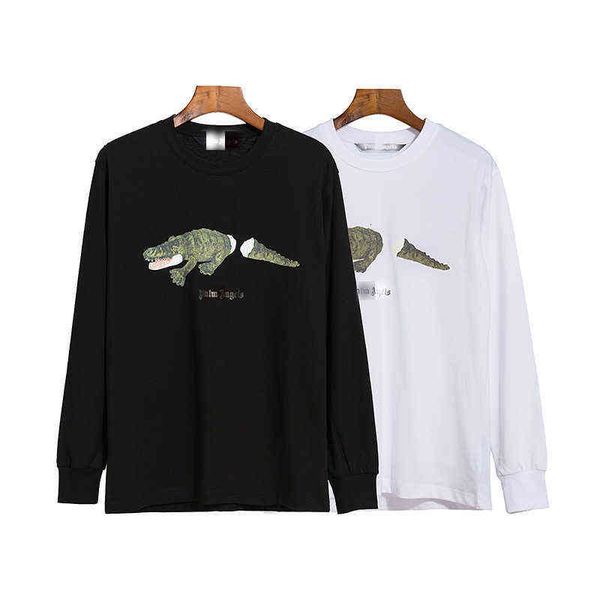 broken tail back letter print men's and women's round neck long sleeve t-shirt lovers, Black
broken tail back letter print men's and women's round neck long sleeve t-shirt lovers, Black