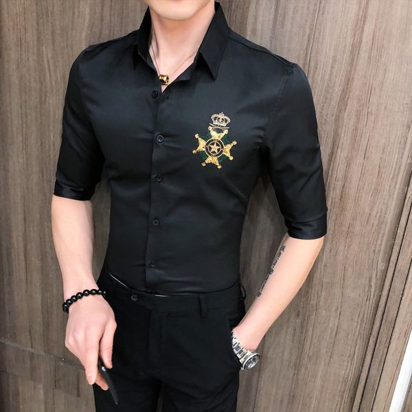 spring gold embroidered men's short sleeve fitting dress shirts for casual man streetwear social male blouse x2u9, White;black
spring gold embroidered men's short sleeve fitting dress shirts for casual man streetwear social male blouse x2u9, White;black