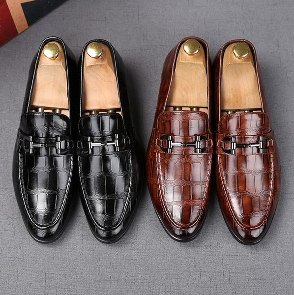oxfords leather men shoes fashion casual pointed toe formal business male wedding dress shoes eu39-44, Black
oxfords leather men shoes fashion casual pointed toe formal business male wedding dress shoes eu39-44, Black