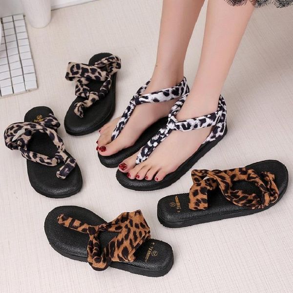 sandals summer's leopard-print flat bottom size 35-44 outside wearing fashionable clip-on female beach, Black
sandals summer's leopard-print flat bottom size 35-44 outside wearing fashionable clip-on female beach, Black