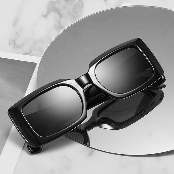 rectangle tiaodi sunglasses fashion women street sunglasses korean personalized hip hop glasses, White;black
rectangle tiaodi sunglasses fashion women street sunglasses korean personalized hip hop glasses, White;black