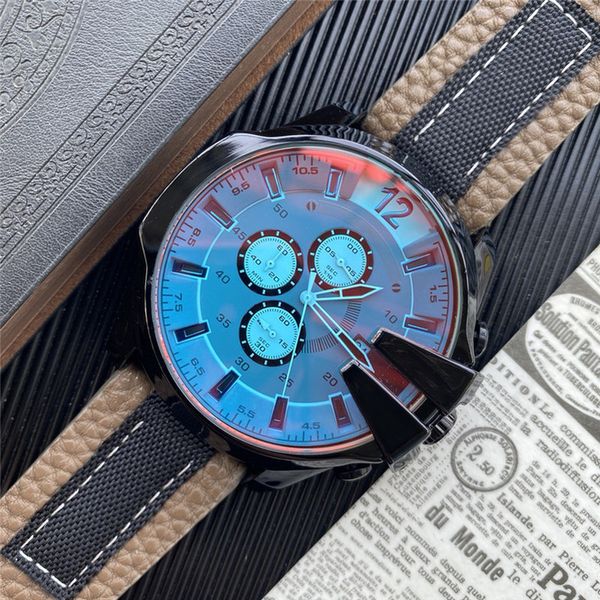 2-military men watch fashion business leather strap quartz movement dial all the work of sports and leisure monte, Slivery;brown
2-military men watch fashion business leather strap quartz movement dial all the work of sports and leisure monte, Slivery;brown