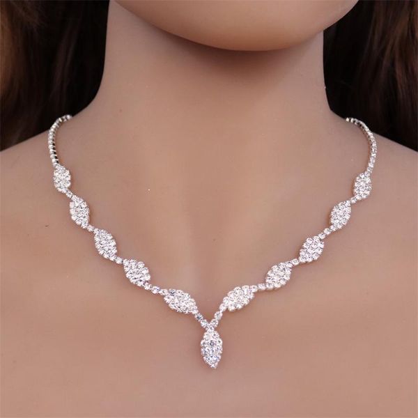 chokers fashion leaf wedding charm white crystal choker necklace bridal jewelry wholesale statement rhinestone pendant designer, Golden;silver
chokers fashion leaf wedding charm white crystal choker necklace bridal jewelry wholesale statement rhinestone pendant designer, Golden;silver