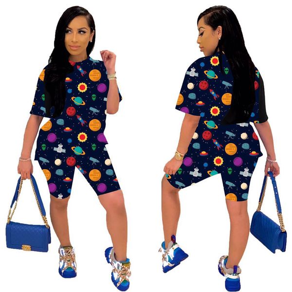 2021 new fashion starry sky pattern print round neck short sleeve and knee-length pants women casual suit summer two piece set ea8h, Gray
2021 new fashion starry sky pattern print round neck short sleeve and knee-length pants women casual suit summer two piece set ea8h, Gray