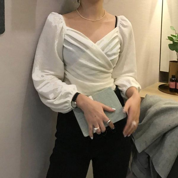 women's blouses & shirts spring autumn vintage velvet blouse women elegant v-neck pleated lantern sleeve shirt ladies korean blusas fem, White
women's blouses & shirts spring autumn vintage velvet blouse women elegant v-neck pleated lantern sleeve shirt ladies korean blusas fem, White