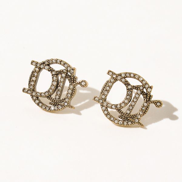 special offer 2021 luxury designer jewelry french letter diamond alloy earrings simple, Silver
special offer 2021 luxury designer jewelry french letter diamond alloy earrings simple, Silver