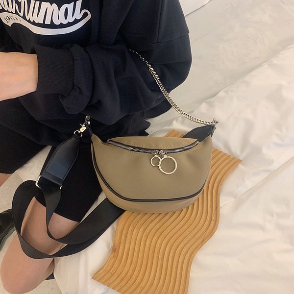jorge semi-circular saddle bag twill fabric versatile fashion messenger chest chain single shoulder trendy wide, Black;red
jorge semi-circular saddle bag twill fabric versatile fashion messenger chest chain single shoulder trendy wide, Black;red