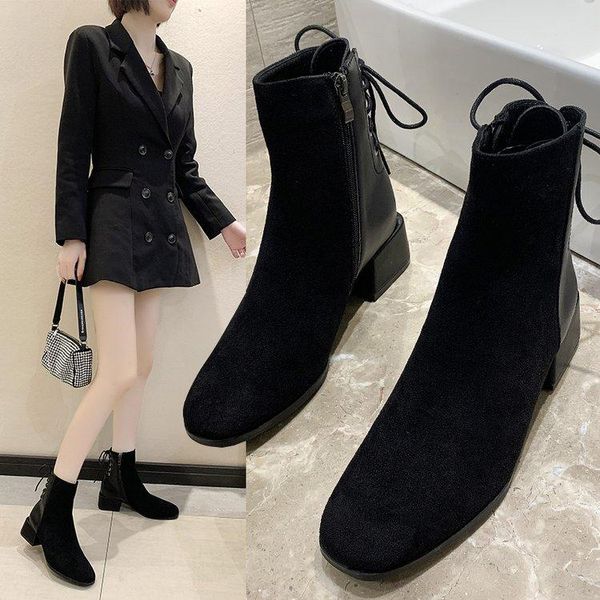 boots 20211winter luxury women square toe ankle 5cm block high heels flock short female gladiator big size shoes, Black
boots 20211winter luxury women square toe ankle 5cm block high heels flock short female gladiator big size shoes, Black