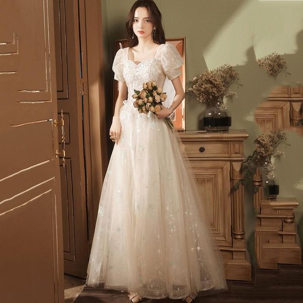 ethnic clothing embroidery floral sequins lady cheongsam sweetheart neck puff sleeve qipao elegant perspective champagne party prom dre, Red
ethnic clothing embroidery floral sequins lady cheongsam sweetheart neck puff sleeve qipao elegant perspective champagne party prom dre, Red