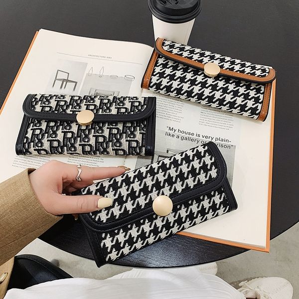 women's 2021 new korean thousand bird lattice long and multi card folding short zero wallet, Red;black
women's 2021 new korean thousand bird lattice long and multi card folding short zero wallet, Red;black
