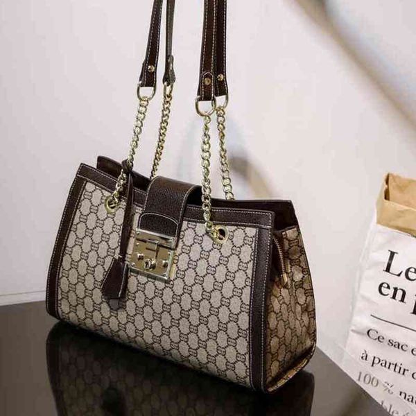 chain purses clearance new versatile messenger classic printed one shoulder big fashion chain portable women's bag handbags
chain purses clearance new versatile messenger classic printed one shoulder big fashion chain portable women's bag handbags