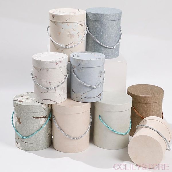 1pcs round flower paper boxes lid hug bucket vase flower box party wedding gift storage box
1pcs round flower paper boxes lid hug bucket vase flower box party wedding gift storage box