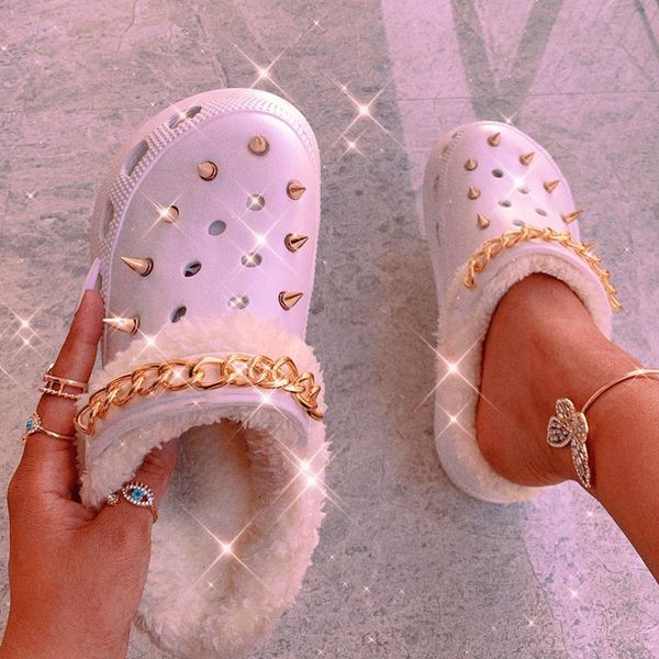 slippers 2021 winter fashion chain rivets baotou plush hole shoes solid color comfortable outdoor women's, Black
slippers 2021 winter fashion chain rivets baotou plush hole shoes solid color comfortable outdoor women's, Black