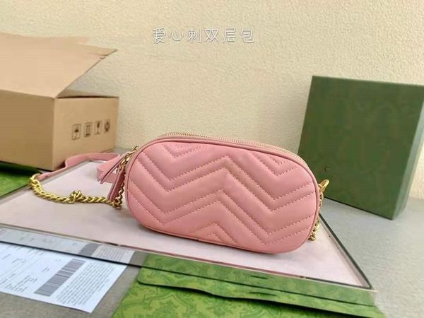 bag holderclassic designer women's love chain camera bag gift box packaginghandbag hook
bag holderclassic designer women's love chain camera bag gift box packaginghandbag hook