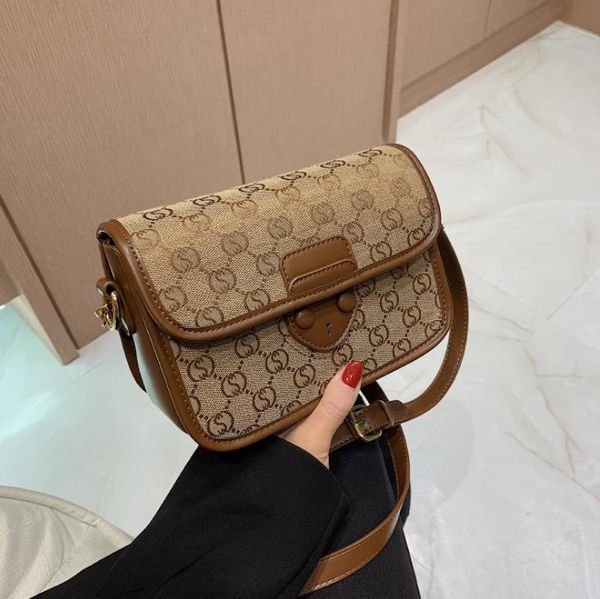 shoulder bags autumn/winter women's bag print one-shoulder fashion trend all- cross-body saddle
shoulder bags autumn/winter women's bag print one-shoulder fashion trend all- cross-body saddle
