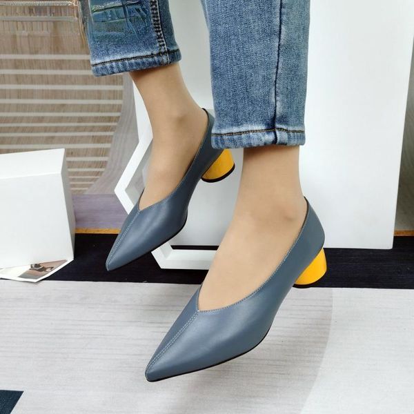 dress shoes 2021 pointed toe soft genuine leather women pumps spring summer basic female fashion comfortable med heels size34-43, Black
dress shoes 2021 pointed toe soft genuine leather women pumps spring summer basic female fashion comfortable med heels size34-43, Black