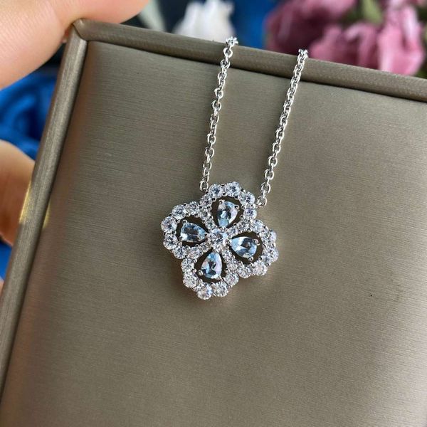 hbp fashion jewelry new four leaf grass necklace s925 pure silver clavicle chain luxury handmade inlaid with sea blue treasure main stone
hbp fashion jewelry new four leaf grass necklace s925 pure silver clavicle chain luxury handmade inlaid with sea blue treasure main stone