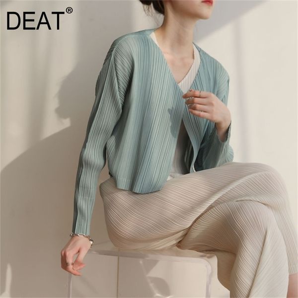 deat pleated short jackets woman cardigan full sleeve thin loose coat round collar causal wild summer fashion xq381 210817, Black;brown
deat pleated short jackets woman cardigan full sleeve thin loose coat round collar causal wild summer fashion xq381 210817, Black;brown