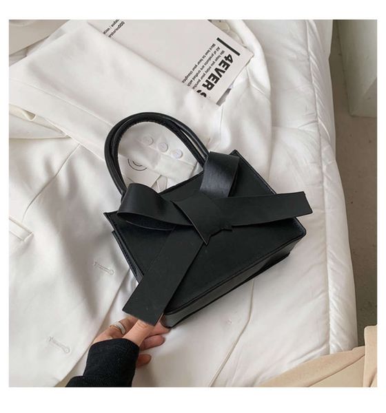 2021 summer spring simple cute solid color pu leather shoulder bags handbags female travel big size tot bag for women
2021 summer spring simple cute solid color pu leather shoulder bags handbags female travel big size tot bag for women