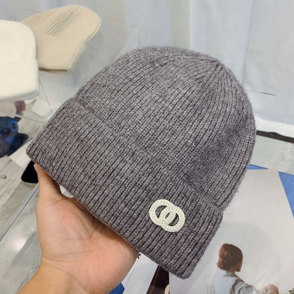 designers beanie luxurys winter hat mountaineering beanies men's and women's fashion knitted hats outdoor keep warm cap couple des, Blue;gray
designers beanie luxurys winter hat mountaineering beanies men's and women's fashion knitted hats outdoor keep warm cap couple des, Blue;gray