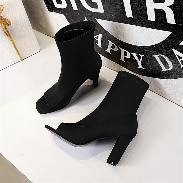 women's elastic boots, square high heels, sexy, open end, fashion, black, green, new series 2020
women's elastic boots, square high heels, sexy, open end, fashion, black, green, new series 2020