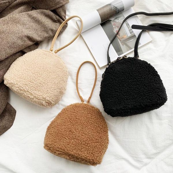 handbag women luxurys designers bags 2021 crossbody bag winter small shell faux f purse multi pochette louisbags_18
handbag women luxurys designers bags 2021 crossbody bag winter small shell faux f purse multi pochette louisbags_18