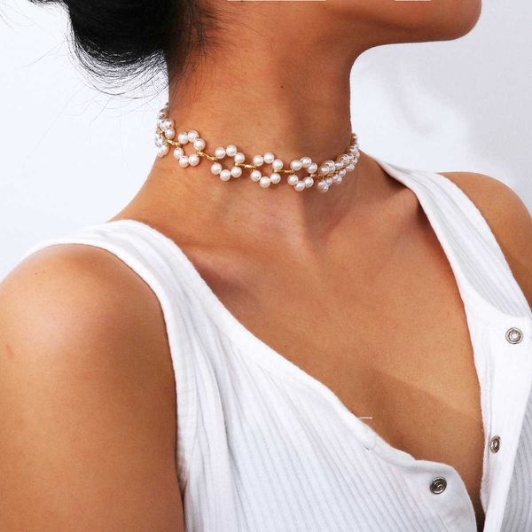 creative jewelry fashion simple hollow flower pearl inlaid necklace female, Silver
creative jewelry fashion simple hollow flower pearl inlaid necklace female, Silver
