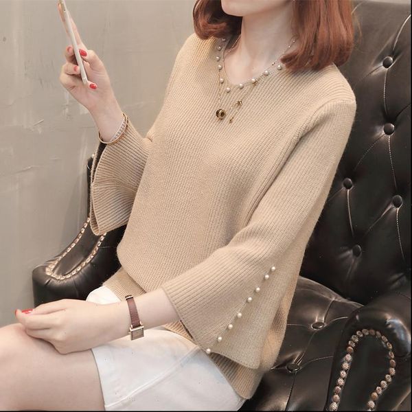 new 2021 autumn and winter women pearl beaded sweater v neck long sleeve loose women knit sweater and pullover ns4403, White;black
new 2021 autumn and winter women pearl beaded sweater v neck long sleeve loose women knit sweater and pullover ns4403, White;black