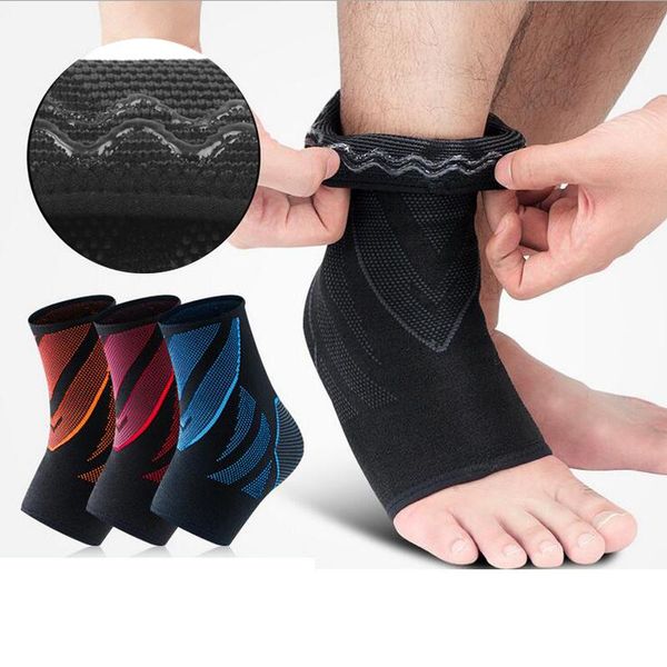 1 pcs ankle brace compression support sleeve elastic guard breathable for recovery joint pain basket foot ankle support, Blue;black
1 pcs ankle brace compression support sleeve elastic guard breathable for recovery joint pain basket foot ankle support, Blue;black