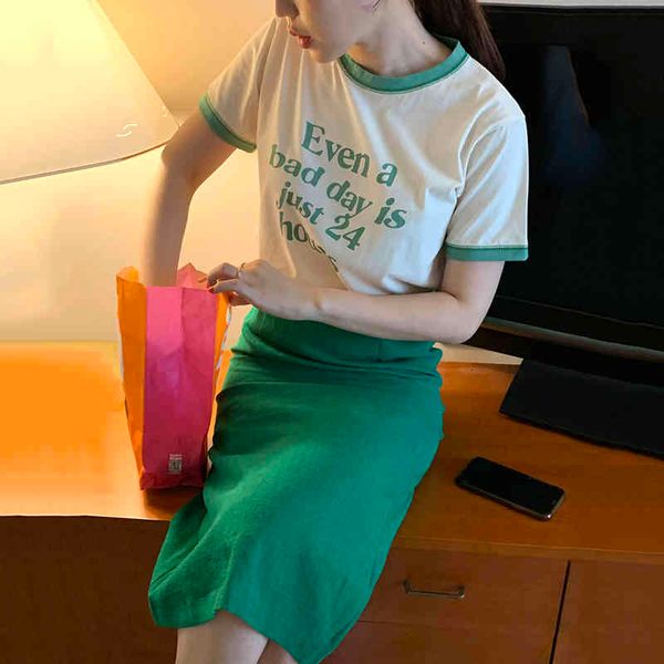 two piece dress korean version of the wild round neck hemming contrast letter printing short-sleeved t-shirt + high waist bag hip, White
two piece dress korean version of the wild round neck hemming contrast letter printing short-sleeved t-shirt + high waist bag hip, White