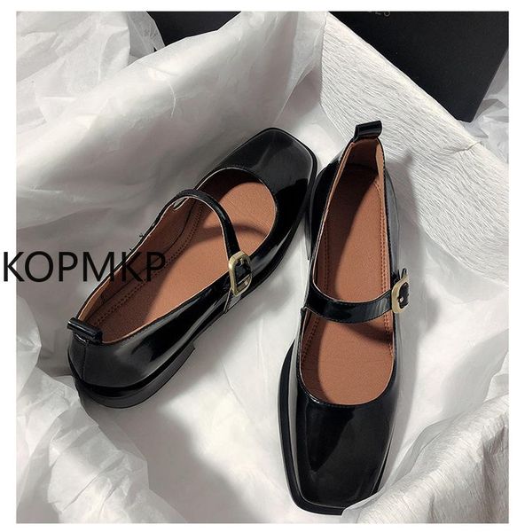 dress shoes 2021 vintage square toe patent leather women ankle strap low heel mary jane woman dark brown shallow pumps, Black
dress shoes 2021 vintage square toe patent leather women ankle strap low heel mary jane woman dark brown shallow pumps, Black