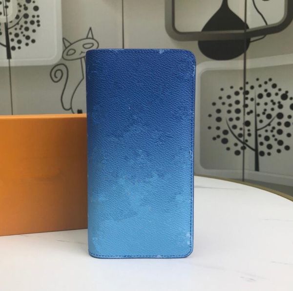 624s assic gradient color letter wallet luxury designer multi-card position men wallets large capacity women clutch bags brand blue sky whit, Red;black
624s assic gradient color letter wallet luxury designer multi-card position men wallets large capacity women clutch bags brand blue sky whit, Red;black