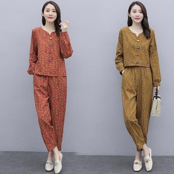2021 spring autumn women fashion cotton and linen printing set long sleeve buttons v-neck + harem pants two-piece suit y705, White
2021 spring autumn women fashion cotton and linen printing set long sleeve buttons v-neck + harem pants two-piece suit y705, White