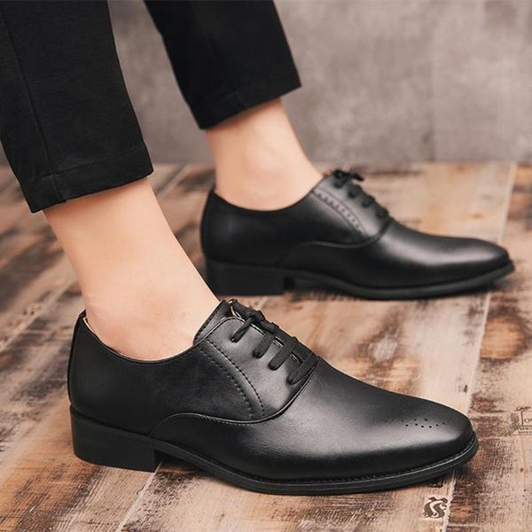 dress shoes men's autumn lace up male casual big size fashion brogue vintage solid color pointed toe footwear, Black
dress shoes men's autumn lace up male casual big size fashion brogue vintage solid color pointed toe footwear, Black