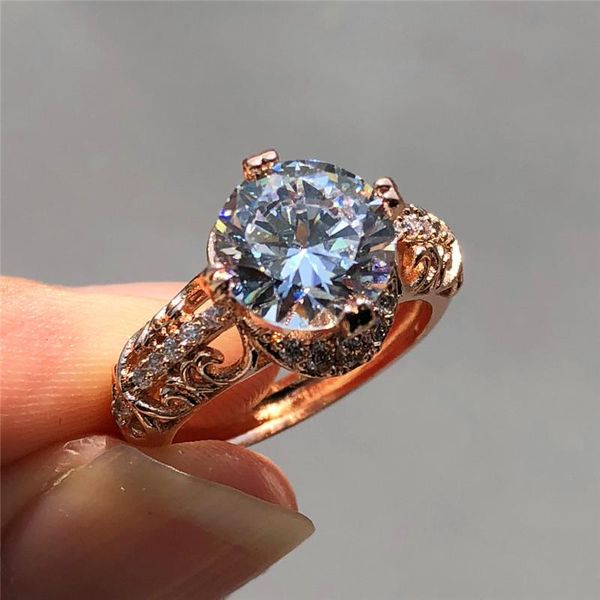 wedding rings luxury crystal big white zircon ring latest fashion rose gold filled engagement for men and women, Slivery;golden
wedding rings luxury crystal big white zircon ring latest fashion rose gold filled engagement for men and women, Slivery;golden