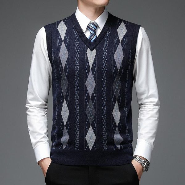 men's vests casual autum brand argyle pullover sweater v neck knit vest diamond trendy 6% wool sleeveless men clothing sweaters, Black;white
men's vests casual autum brand argyle pullover sweater v neck knit vest diamond trendy 6% wool sleeveless men clothing sweaters, Black;white
